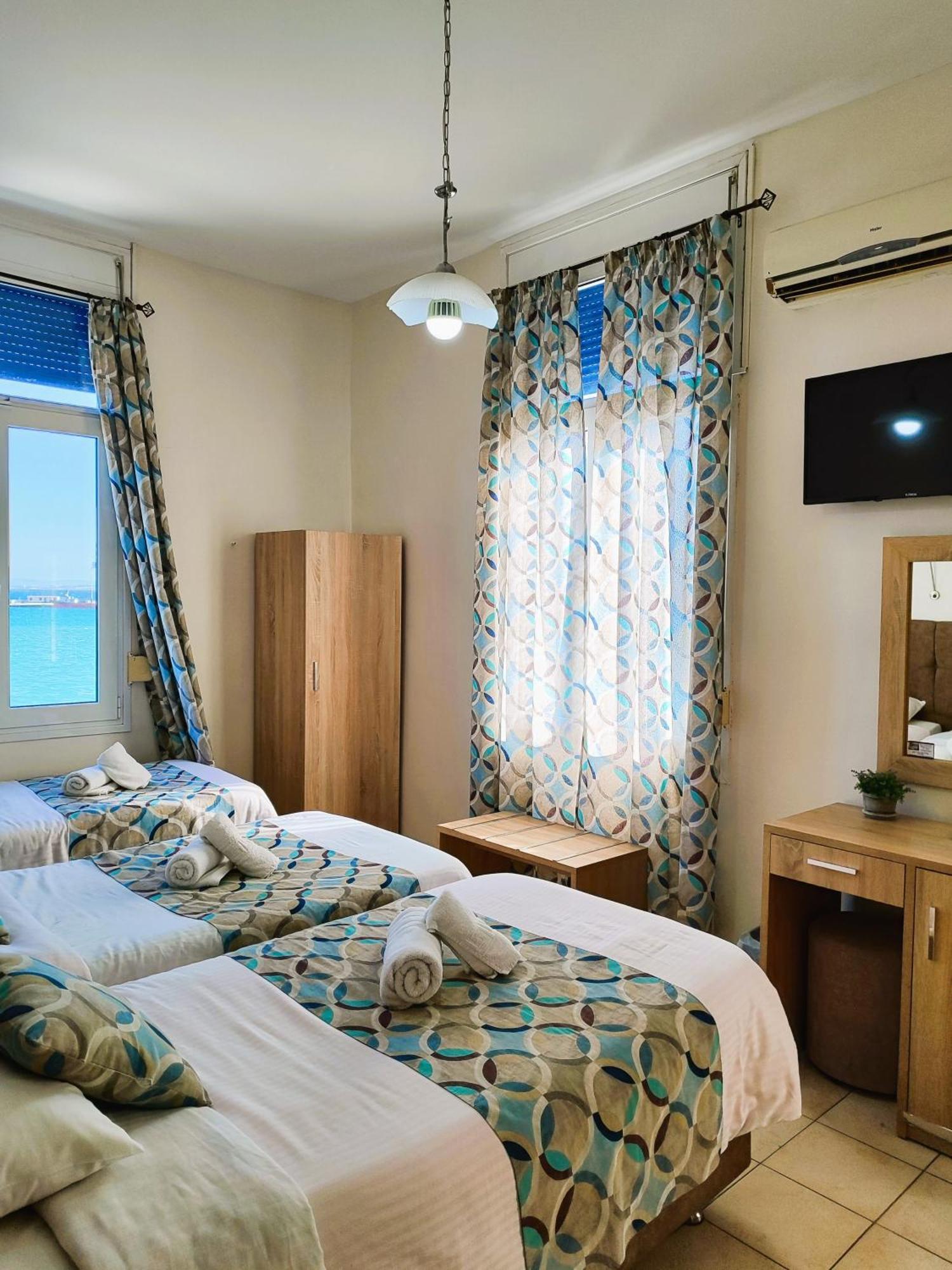 Pelineon Rooms Chios Town Exterior photo